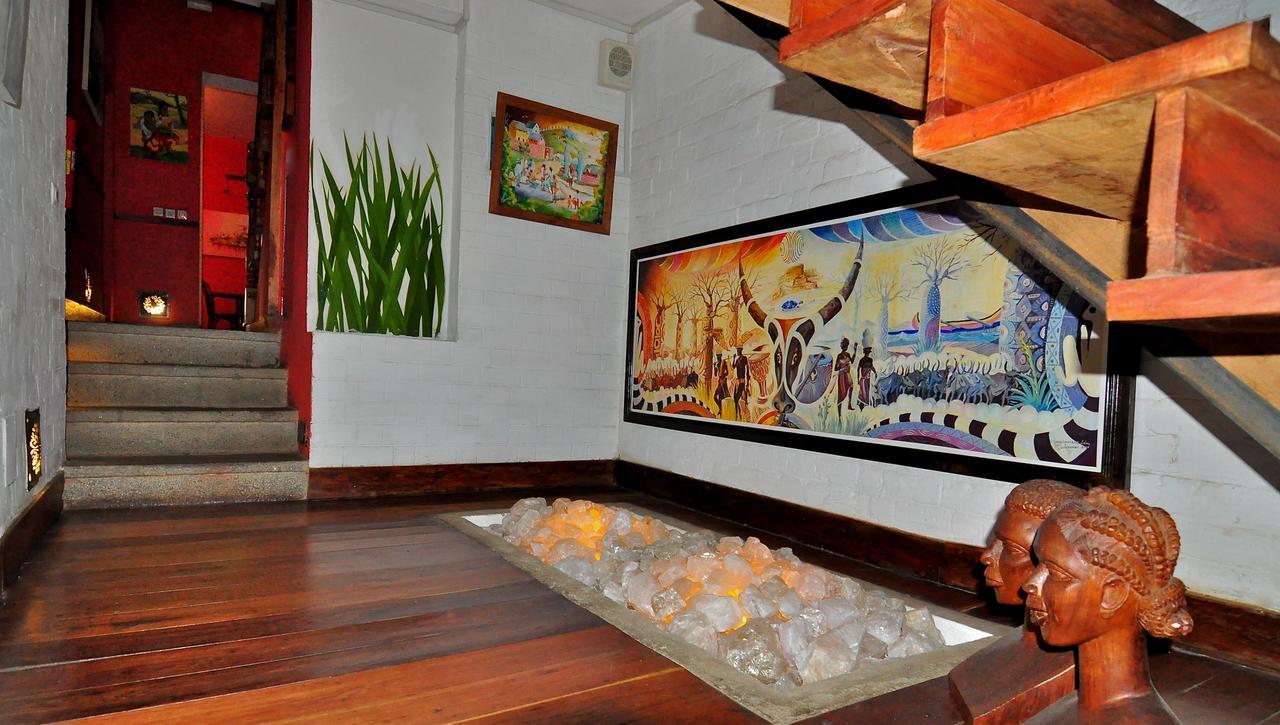 Rova Hotel Antananarivo Ngoại thất bức ảnh