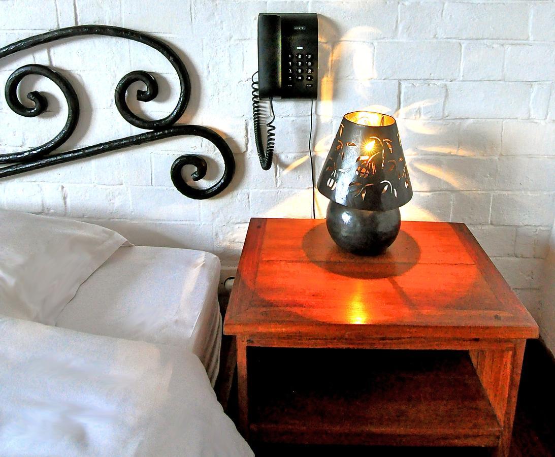 Rova Hotel Antananarivo Ngoại thất bức ảnh