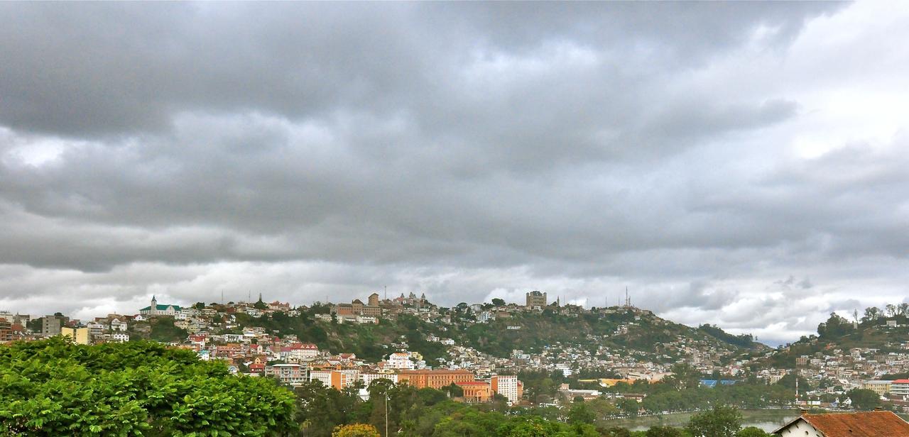 Rova Hotel Antananarivo Ngoại thất bức ảnh