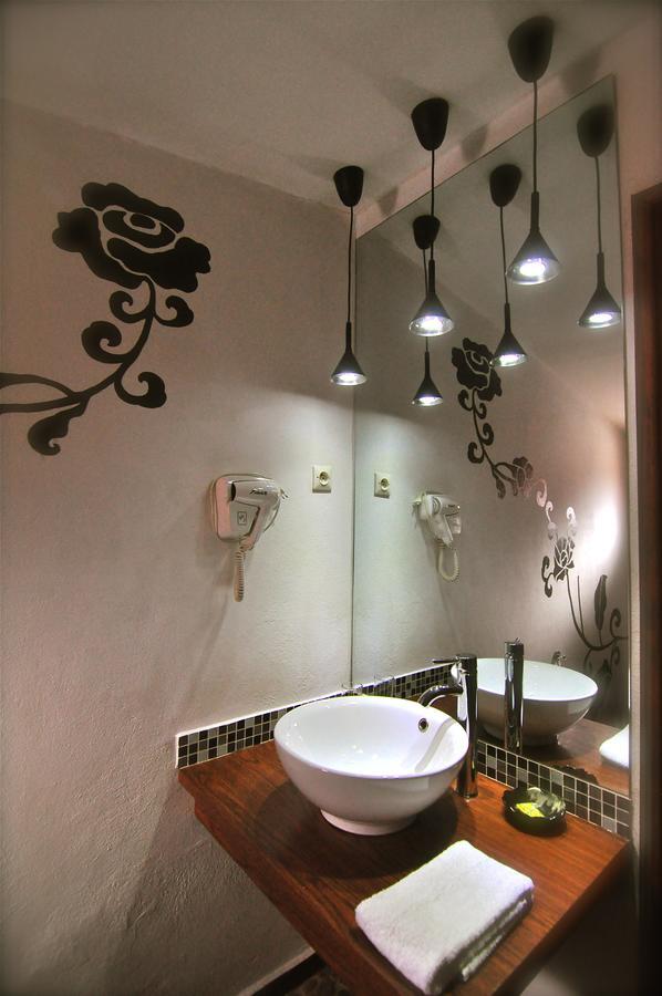 Rova Hotel Antananarivo Ngoại thất bức ảnh