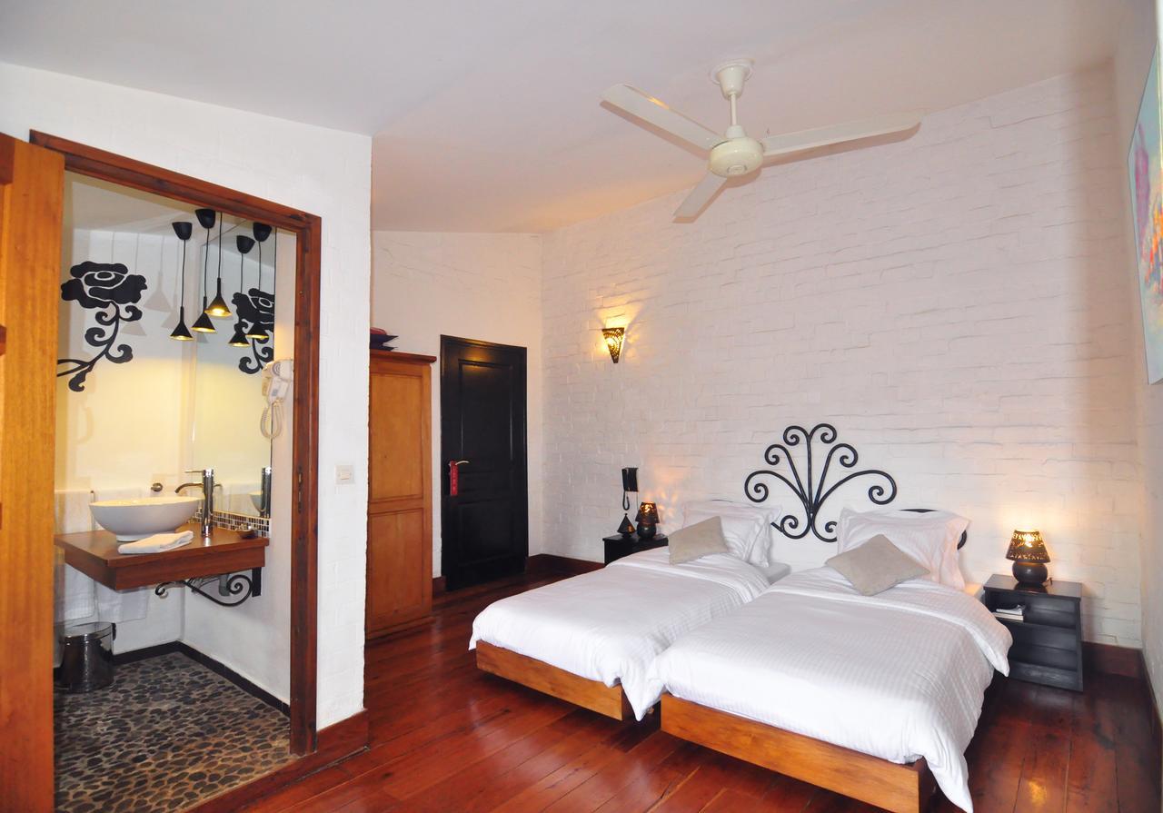 Rova Hotel Antananarivo Ngoại thất bức ảnh