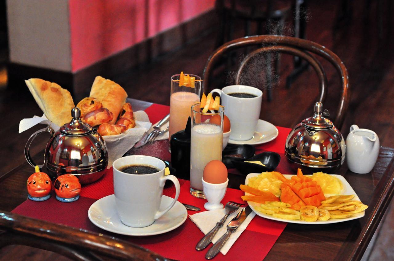 Rova Hotel Antananarivo Ngoại thất bức ảnh